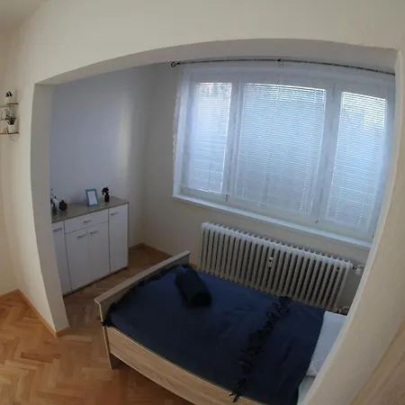 Nice Spacious 100m2 In City Centre * Кошице