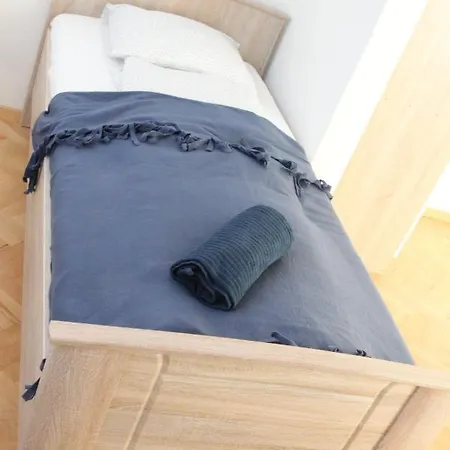 Nice Spacious 100m2 In City Centre Кошице