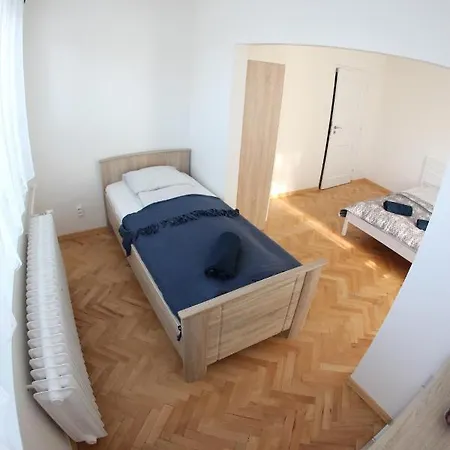 Nice Spacious 100m2 In City Centre